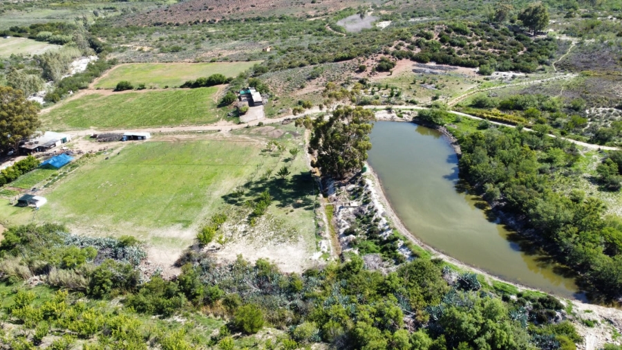 5 Bedroom Property for Sale in Ladismith Rural Western Cape